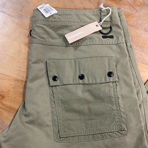 Cool green DIESEL pants 38 x 32